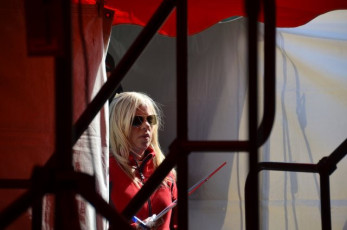 FB071453-EE94-4925-9B95-4EAD198857B5