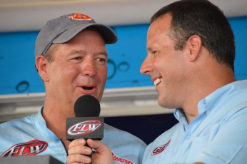 FC32BFA6-8EA4-4446-A15B-B8F6589C5680