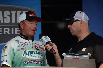 FC8D65A2-1FB3-493F-994C-858F32206A4B