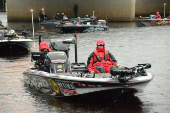 FC9B8183-22C7-45A6-B33E-C1BD3E1B3352