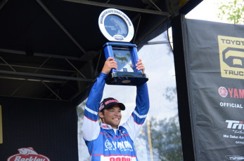 FC9BAFF3-4469-493F-97D6-3E2F0AA26728