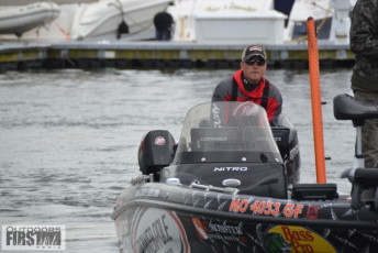 FCE2DE26-F05C-4483-9B7C-085329BBCB4B