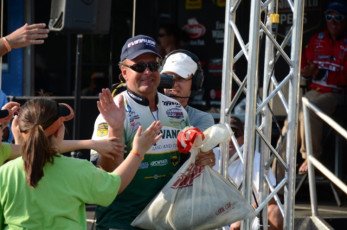 FD0C3331-5CB2-4615-8113-D1859CF7A518