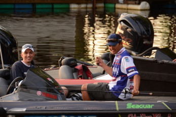 FD3CBB7A-6F7F-48CE-B9E4-247A46E47F4C