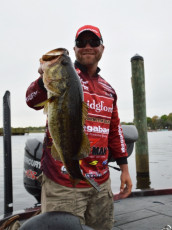 FD9E164D-B7CF-4006-8446-A054DE75D750