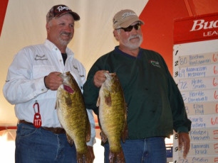 FE0AE3F2-312D-4965-AE35-EF9F44A8D2D4