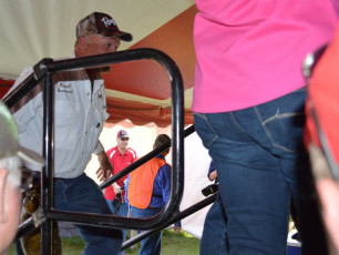 FE4385FD-818A-4437-B6F0-22EFA2BF2913