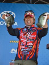 FEB176E7-C223-4CD3-B800-CE398F929526