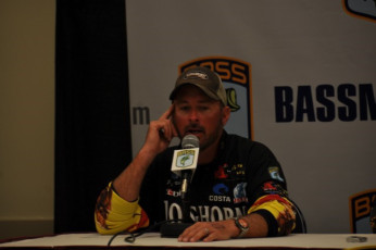 FEEB6D13-950D-4B8E-9614-DCF5ECABBCF7