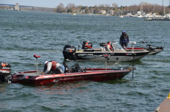 FEEE3F33-8427-4CFB-B5B9-7758CA132D00