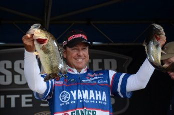 FEFD3442-4A7F-417F-A128-4E9768A2C4A2