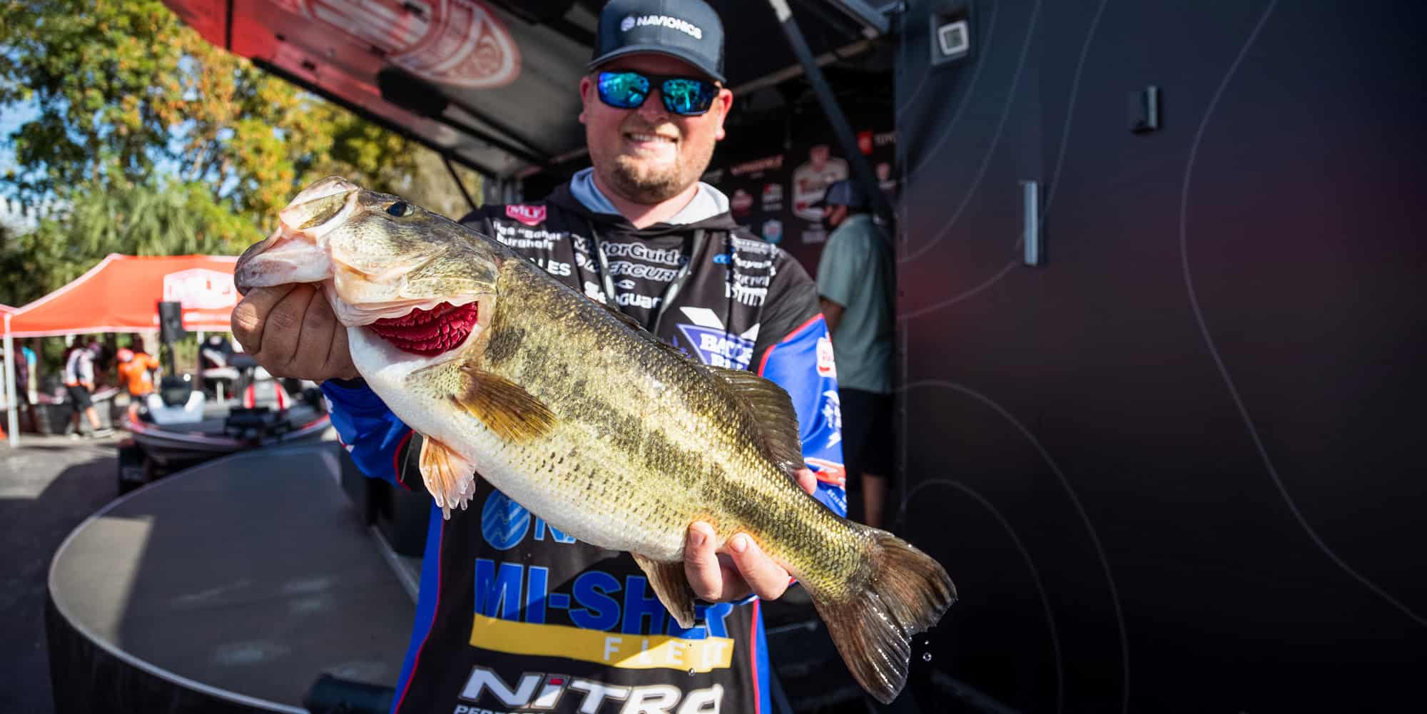 Tennessee's Burghoff Takes Lead at Tackle Warehouse Pro Circuit on Lake  Okeechobee
