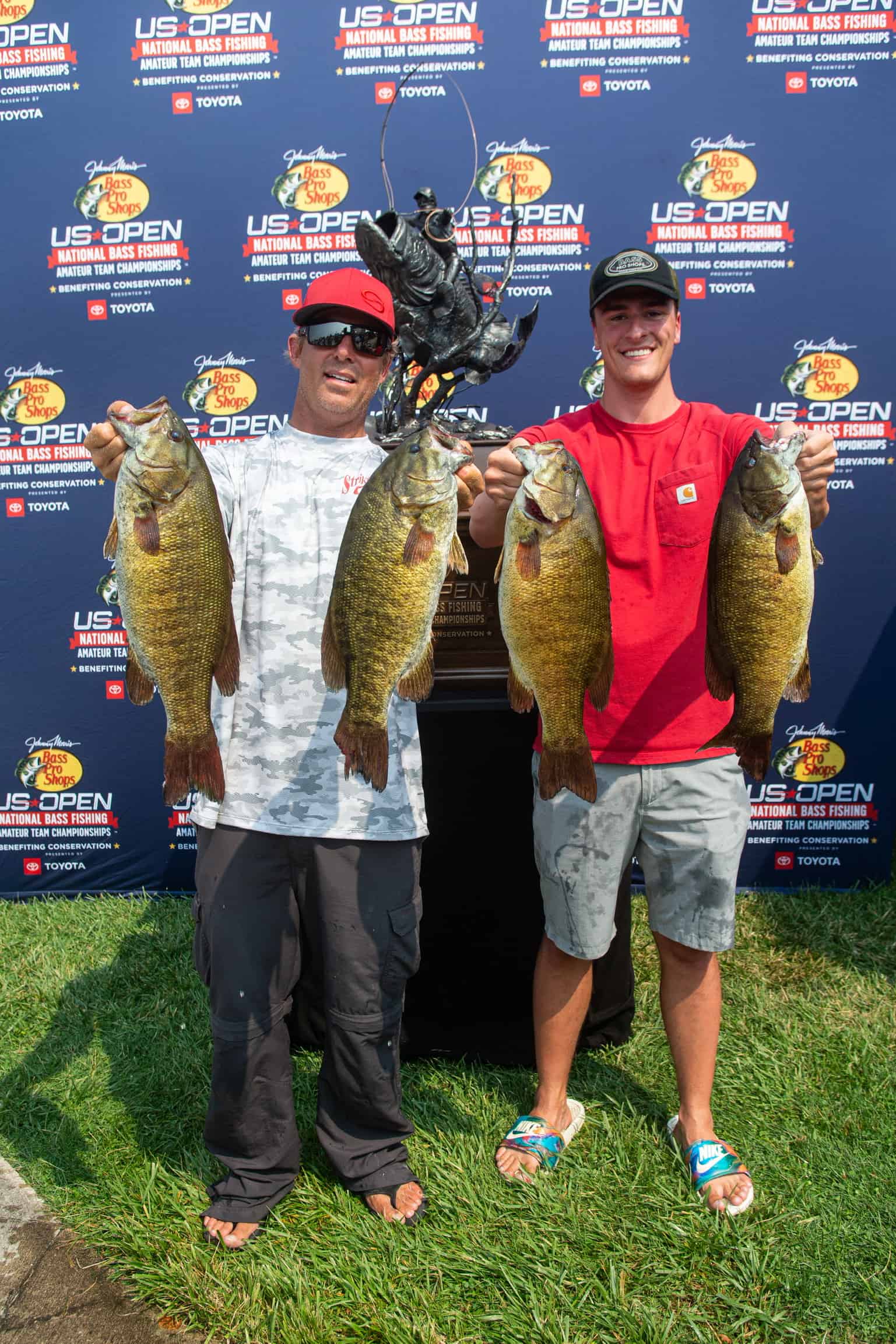 https://www.outdoorsfirst.com/bass/wp-content/uploads/sites/4/2021/08/First-Place_Weigh-In-Vande-Biezen-and-Zona.jpg