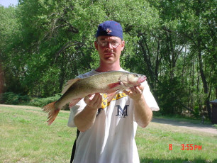 09F92D66-8A1F-4320-954A-02D785139562