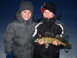 488BD9AA-EA7F-418B-9266-0A0F24E9B904