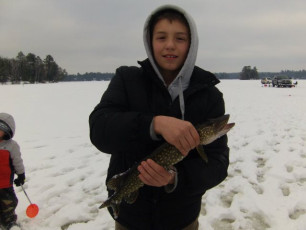 66F90F2B-1D7D-44DC-A2D4-4A297E3E08AD