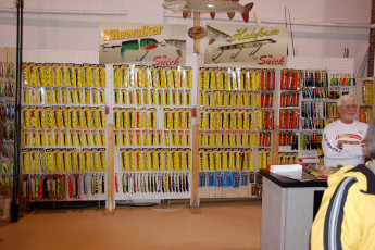 A13AF4AA-0736-41DE-A021-69DD049628CF