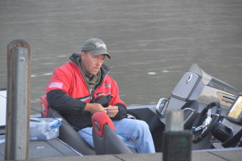 B5053B87-3C99-4703-BC90-20F974C1D189