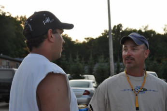 03943428-D553-4732-81AD-49D9255D87CA