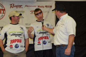 040F8AD8-D88A-41C4-804A-6CE3F4118C67