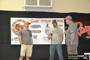 053BF6D9-FD60-4FCC-AB53-8F2065A1390A