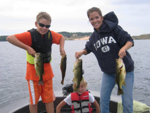 0948CC7B-65AA-4C2D-9B4D-79E46FA310CE