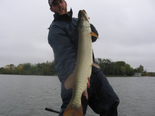 107B3BF7-7C11-4B3C-B225-000AE3B98B3A