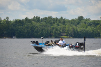 12A6DD12-F1D0-421A-943A-401075AE32B3