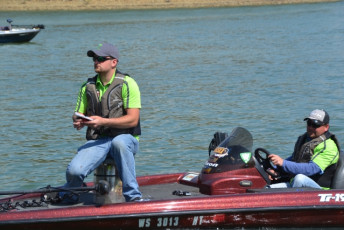 18D895F7-8FC3-4B08-B823-0822977060E3