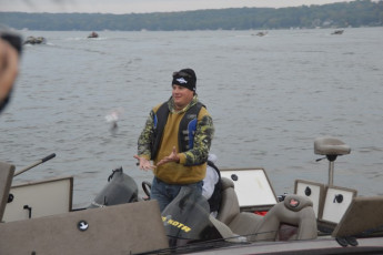 19B93B39-08F4-43C9-AB21-FCDEBB998203