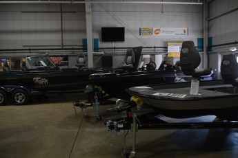 1B092D18-DC12-4643-9EB2-08C87945630E