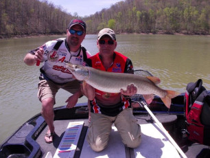 1B59DACD-98EF-40F2-AFF4-6FDB60F4F4E5