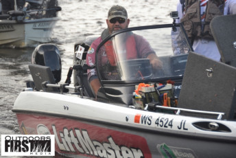 1BC301D2-DD9D-4EA5-9246-46D087BD90A9