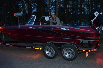 1D5A5E27-8934-4700-B2DA-D082B9B1E6C4