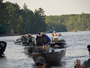 1E292C86-F875-44A3-8336-8F07EA32B97E