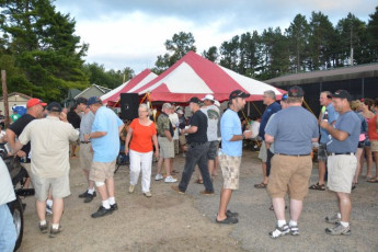 1E4B1730-D8A0-4A7D-9DE4-F44E0E087876