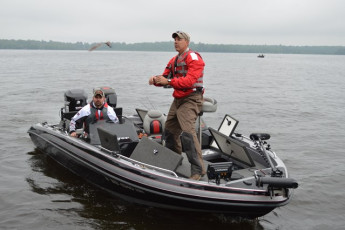 1F272351-E1DD-400A-9A70-DFB6B2A94710