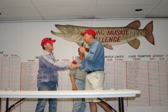 1FEE4DD2-09E5-4B4D-8B1D-1EAF3037426B