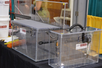 21262FB7-614E-4738-B040-671F30214807