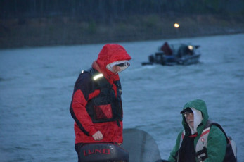 22DFF9CC-4F60-4E3B-A702-377E1CD8B781