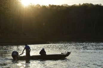 2B52B882-0B25-484A-B8DD-3F2414408B05