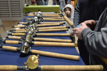 2E71F4D0-70AE-4E72-BBAD-2851DEEBF78B