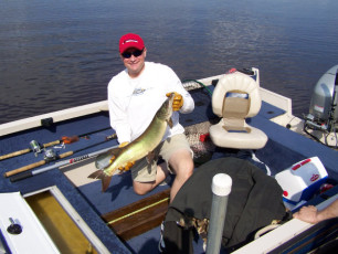 347E399E-9327-4595-98D3-EF7B78A78D82