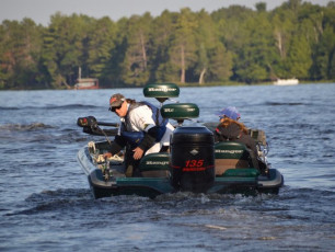 36DE2E42-21A1-4048-8A57-194702FAE724