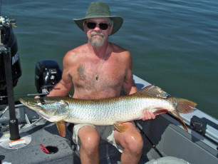 3A013006-C859-49C1-9165-13965912DD5B