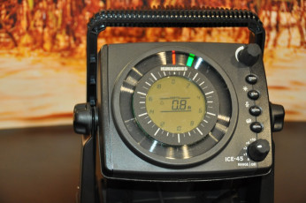 3CC5D719-4942-4419-A2DE-5E7C74D000D6