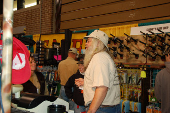 3E66AB57-261A-4F8F-97F7-3B0E397EC233