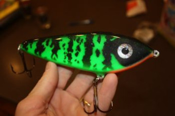 40E346D9-AB06-47F1-987B-FE4AE9C4770B