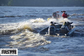 416421CD-25B3-47DA-A5B9-27EABE73685B