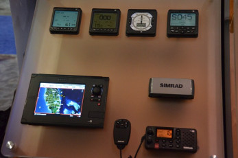 4246C78C-17DE-46F4-BD59-37EB9D1A406C